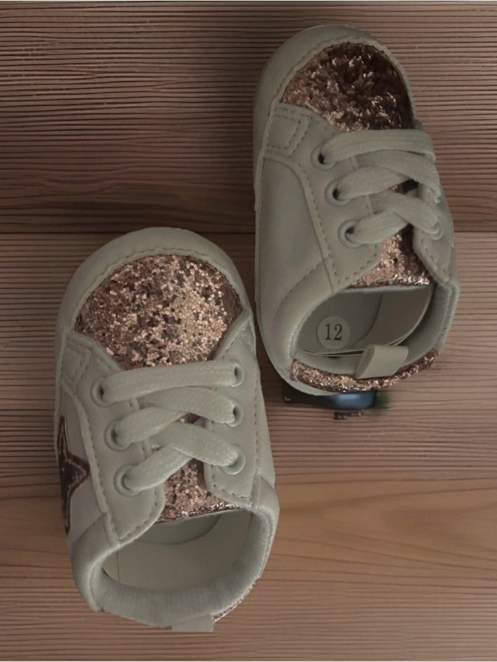 Toddler Glitter Star Sneakers in Beige and Gold #464